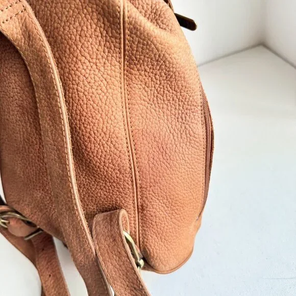 Vintage Y2K Guess Brown Pebbled Leather Medium Backpack